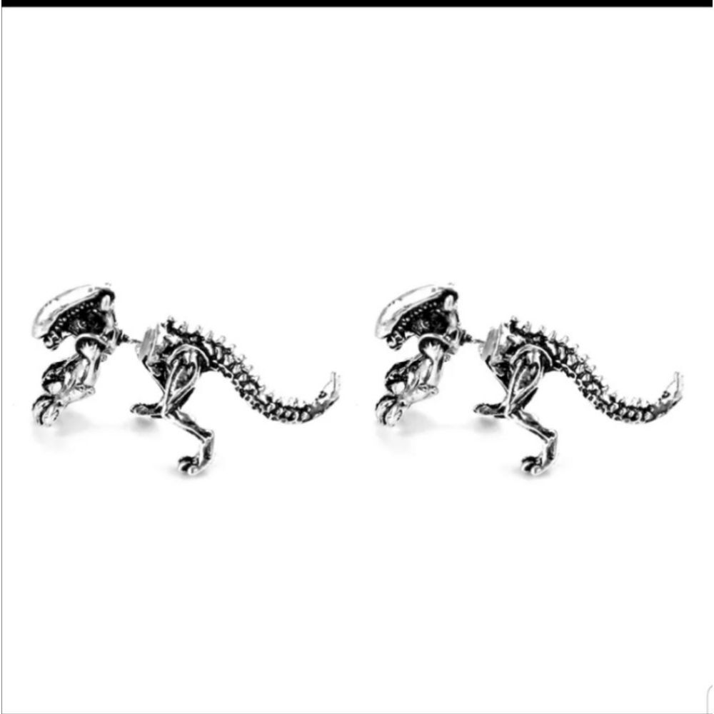Silver Alien Vs. Predator Earrings